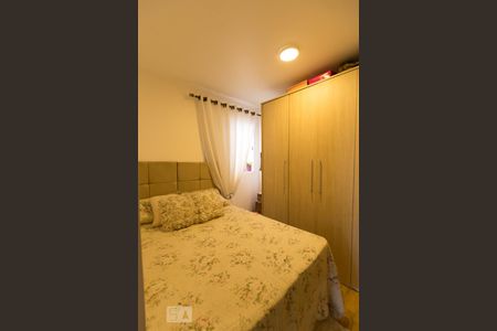 Quarto 1 de apartamento para alugar com 2 quartos, 45m² em Vila Esperança, São Paulo