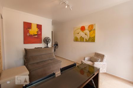 Sala de apartamento para alugar com 2 quartos, 45m² em Vila Esperança, São Paulo