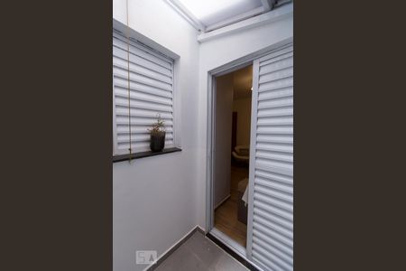 Apartamento para alugar com 45m², 2 quartos e 1 vagaSacada