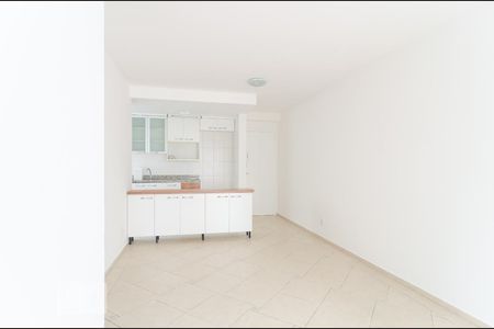 Sala de apartamento para alugar com 2 quartos, 52m² em Saúde, São Paulo