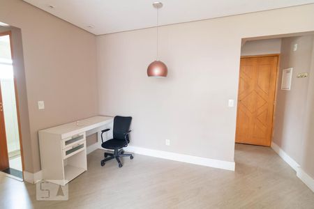 Apartamento à venda com 62m², 2 quartos e 1 vagaEscritório