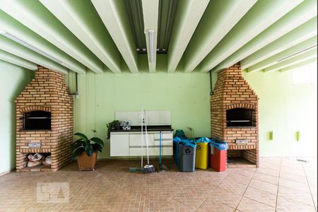 Apartamento à venda com 62m², 2 quartos e 1 vagaChurrasqueira