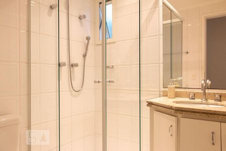 Apartamento para alugar com 71m², 2 quartos e 1 vagaBanheiro