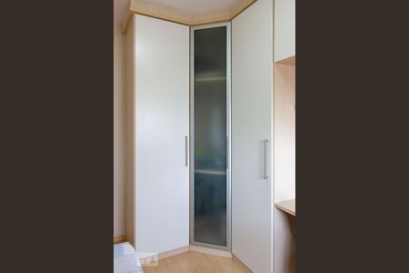 Apartamento para alugar com 71m², 2 quartos e 1 vagaQuarto