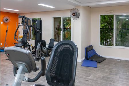 Apartamento para alugar com 71m², 2 quartos e 1 vagaAcademia