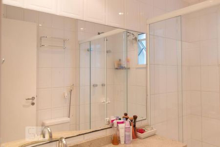 Apartamento para alugar com 71m², 2 quartos e 1 vagaBanheiro da suíte
