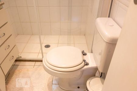 Apartamento para alugar com 71m², 2 quartos e 1 vagaBanheiro da suíte