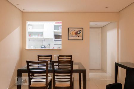 Sala de jantar de apartamento para alugar com 2 quartos, 71m² em Pompeia, São Paulo