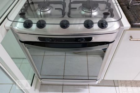 Apartamento para alugar com 71m², 2 quartos e 1 vagaCozinha