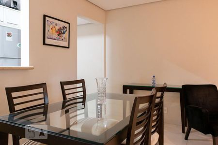 Sala de jantar de apartamento para alugar com 2 quartos, 71m² em Pompeia, São Paulo