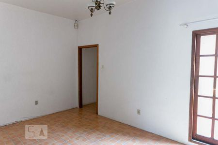 Sala de casa para alugar com 4 quartos, 140m² em Farroupilha, Porto Alegre