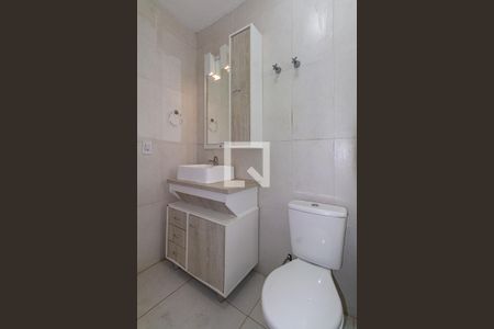 Banheiro de casa à venda com 3 quartos, 163m² em Nonoai, Porto Alegre