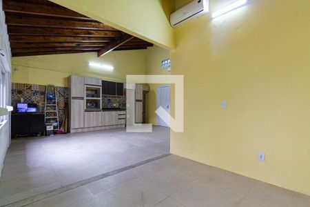 Sala/Cozinha de casa à venda com 3 quartos, 163m² em Nonoai, Porto Alegre