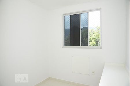 Quarto 1 de apartamento para alugar com 2 quartos, 50m² em Jacarepaguá, Rio de Janeiro