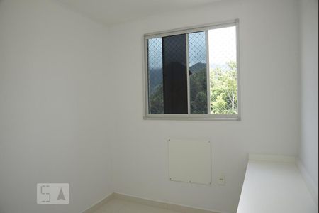 Quarto 1 de apartamento para alugar com 2 quartos, 50m² em Jacarepaguá, Rio de Janeiro