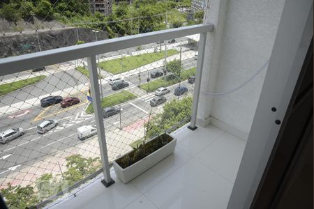 Varanda de apartamento para alugar com 2 quartos, 50m² em Jacarepaguá, Rio de Janeiro