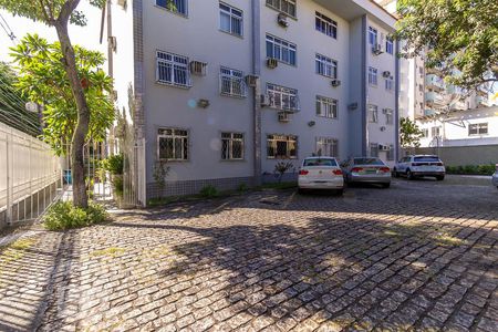Apartamento à venda com 68m², 3 quartos e 1 vaga Apartamento à venda com 68m², 3 quartos e 1 vagaEstacionamento
