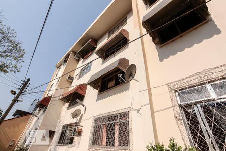 Apartamento à venda com 68m², 3 quartos e 1 vaga Apartamento à venda com 68m², 3 quartos e 1 vagaFachada