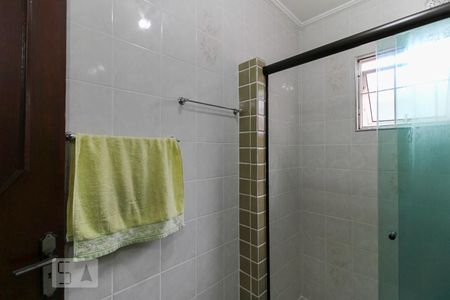 Casa à venda com 150m², 3 quartos e 4 vagasBanheiro da Suíte 2