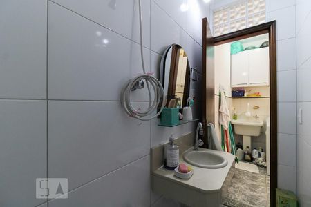 Casa à venda com 150m², 3 quartos e 4 vagasBanheiro de Serviço