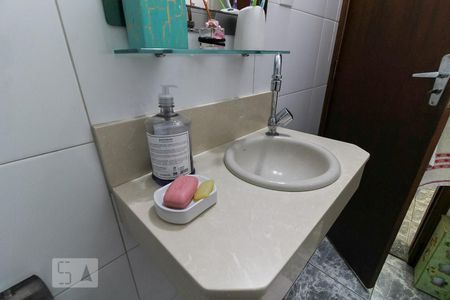 Casa à venda com 150m², 3 quartos e 4 vagasBanheiro de Serviço