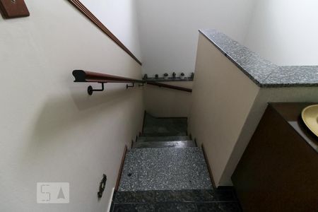 Escada de casa à venda com 3 quartos, 150m² em Vila Dom Pedro I, São Paulo