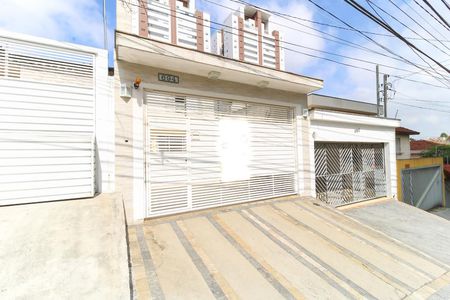 Casa à venda com 150m², 3 quartos e 4 vagasFachada