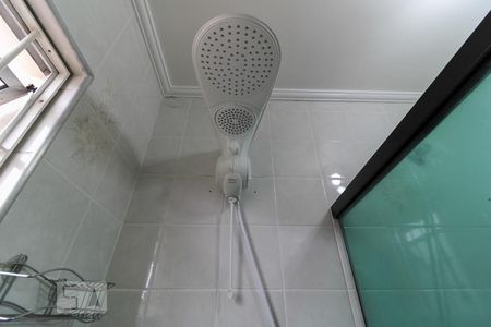 Casa à venda com 150m², 3 quartos e 4 vagasBanheiro da Suíte 2