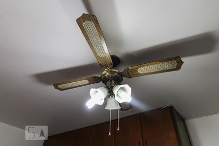 Casa à venda com 150m², 3 quartos e 4 vagasSuíte 2