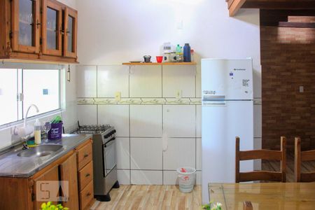 Cozinha de casa para alugar com 1 quarto, 55m² em Rio Tavares, Florianópolis