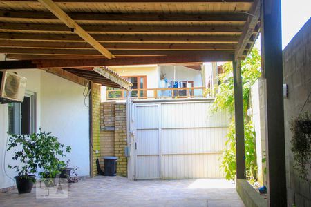 Garagem de casa para alugar com 1 quarto, 55m² em Rio Tavares, Florianópolis