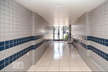 Apartamento à venda com 100m², 2 quartos e 1 vagaEntrada