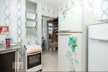 Apartamento à venda com 100m², 2 quartos e 1 vagaCozinha