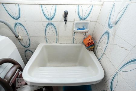 Apartamento à venda com 100m², 2 quartos e 1 vagaÁrea de Serviço