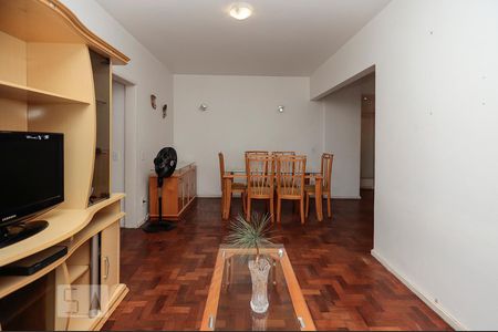 Apartamento à venda com 100m², 2 quartos e 1 vagaSala