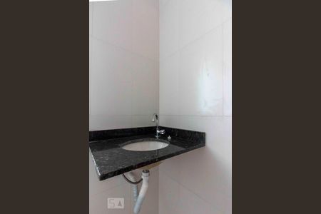 Apartamento à venda com 42m², 2 quartos e sem vagaBanheiro