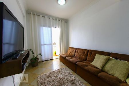 Sala de apartamento para alugar com 2 quartos, 80m² em Vila Rosália, Guarulhos