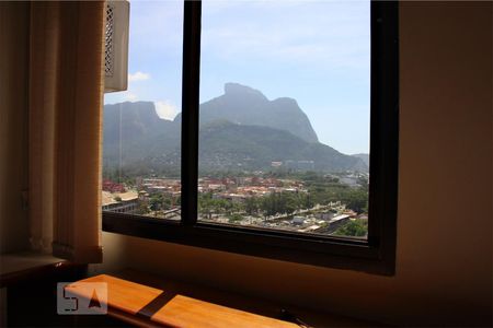 Apartamento para alugar com 129m², 4 quartos e 2 vagas Apartamento para alugar com 129m², 4 quartos e 2 vagasVista do Quarto 3