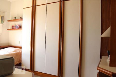 Apartamento para alugar com 129m², 4 quartos e 2 vagas Apartamento para alugar com 129m², 4 quartos e 2 vagasQuarto 3