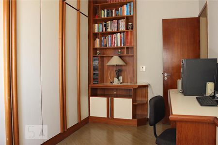 Apartamento para alugar com 129m², 4 quartos e 2 vagas Apartamento para alugar com 129m², 4 quartos e 2 vagasQuarto 3