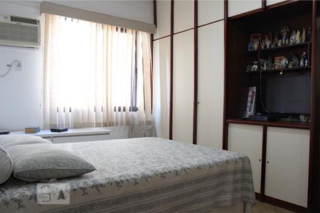 Apartamento para alugar com 129m², 4 quartos e 2 vagas Apartamento para alugar com 129m², 4 quartos e 2 vagasSuíte