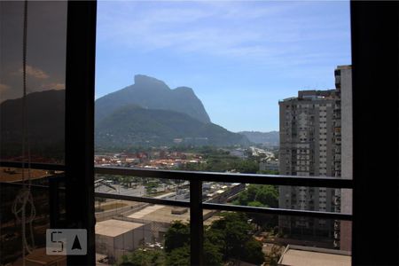 Vista da Sala de apartamento para alugar com 4 quartos, 129m² em Barra da Tijuca, Rio de Janeiro