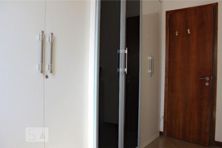 Apartamento para alugar com 129m², 4 quartos e 2 vagas Apartamento para alugar com 129m², 4 quartos e 2 vagasQuarto 2