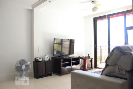 Sala de apartamento para alugar com 4 quartos, 129m² em Barra da Tijuca, Rio de Janeiro