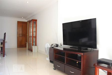 Sala de apartamento para alugar com 4 quartos, 129m² em Barra da Tijuca, Rio de Janeiro