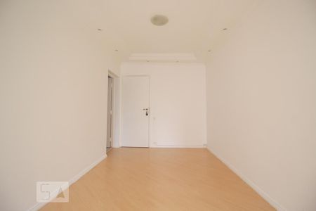 Sala de apartamento à venda com 2 quartos, 60m² em Vila Uberabinha, São Paulo