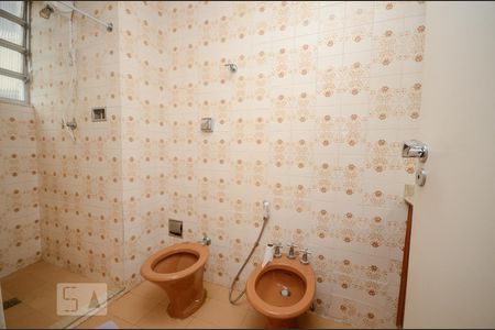 Apartamento à venda com 97m², 3 quartos e 1 vaga Apartamento à venda com 97m², 3 quartos e 1 vagaBanheiro da Suíte