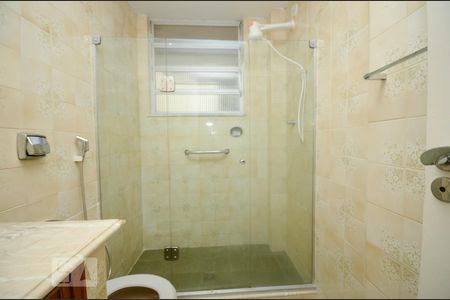 Apartamento à venda com 97m², 3 quartos e 1 vaga Apartamento à venda com 97m², 3 quartos e 1 vagaBanheiro Social