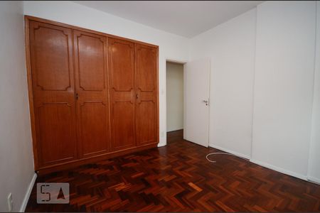 Apartamento à venda com 97m², 3 quartos e 1 vaga Apartamento à venda com 97m², 3 quartos e 1 vagaQuarto 2