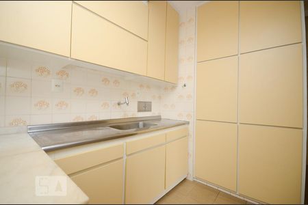 Apartamento à venda com 97m², 3 quartos e 1 vaga Apartamento à venda com 97m², 3 quartos e 1 vagaCozinha